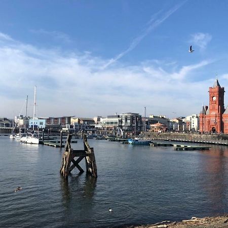 Quayside Apartment In Cardiff Bay Zewnętrze zdjęcie